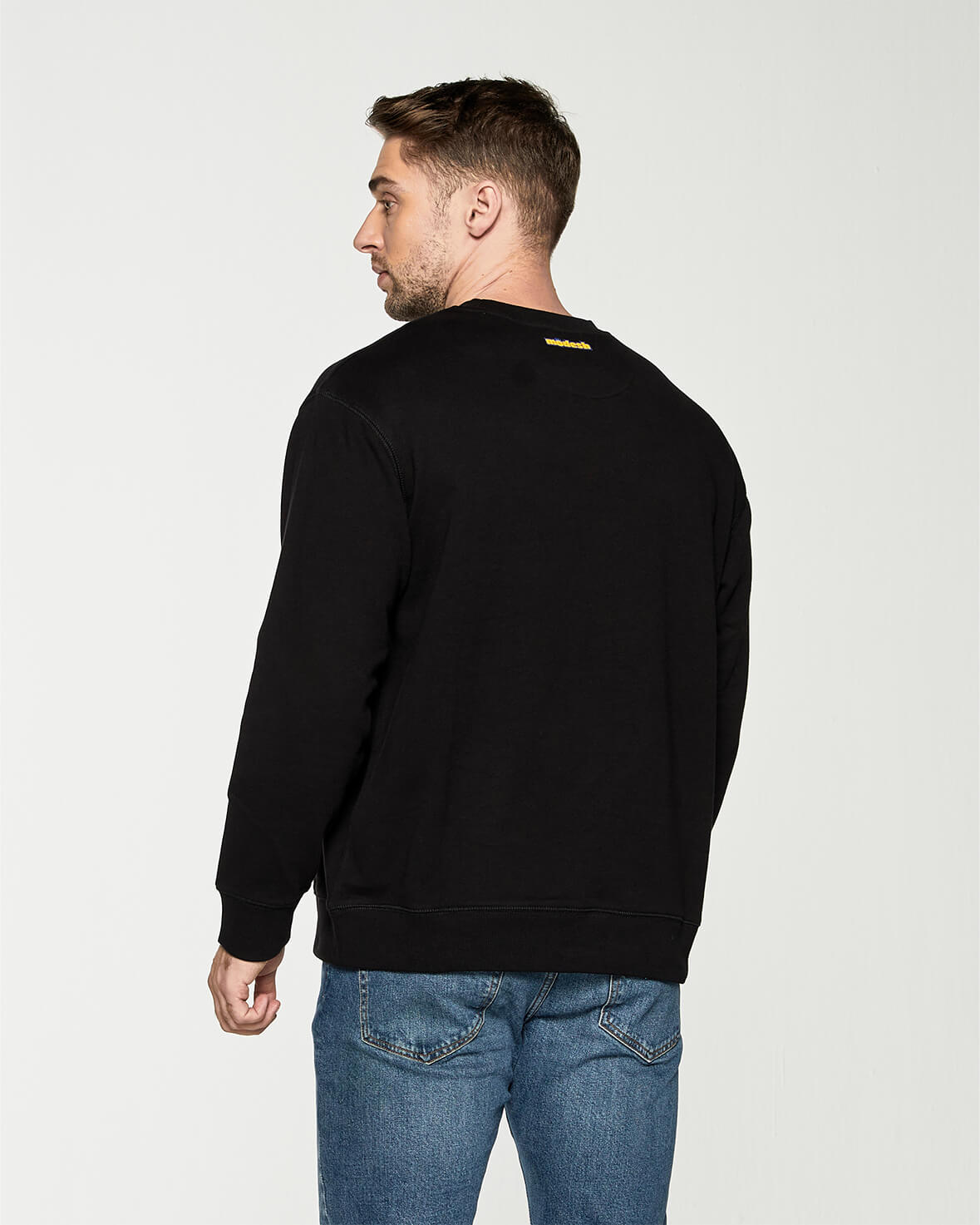 Comfort Sweatshirt - Jet Black image number 4